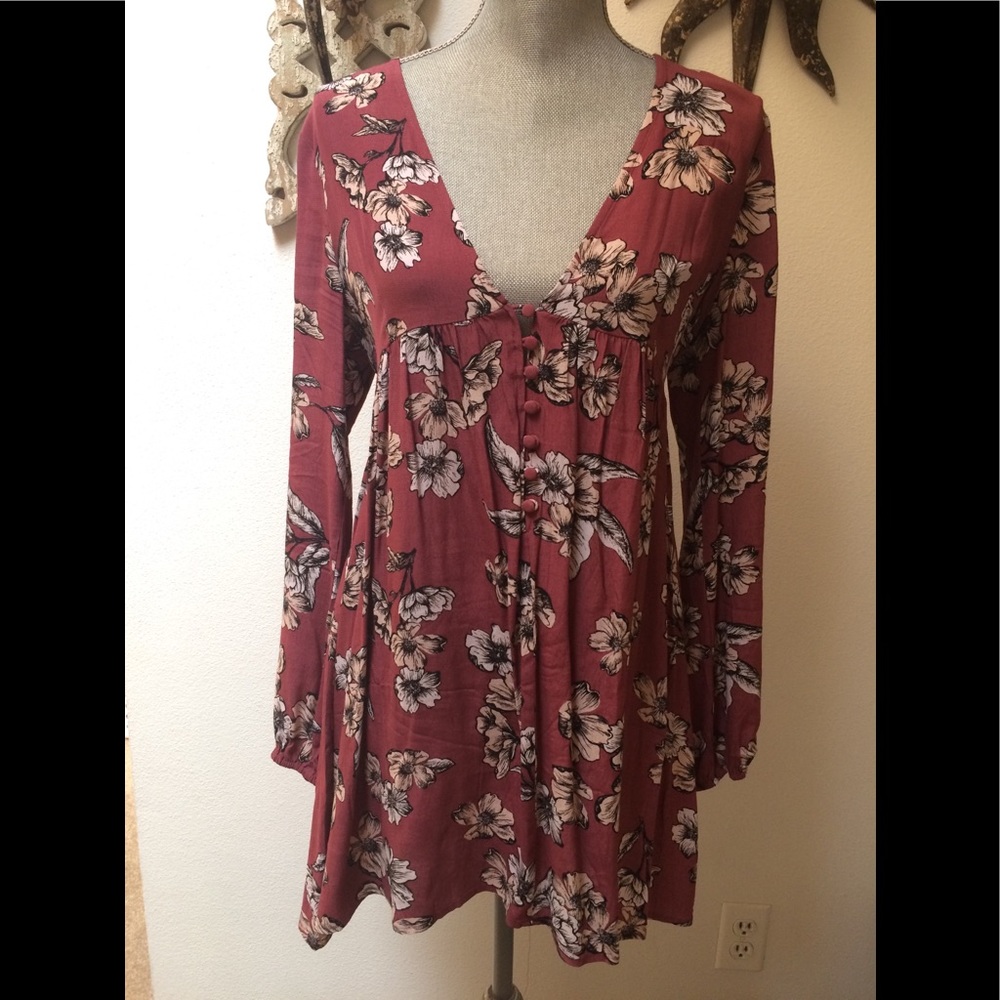 Cute Boho Floral Dress 🌸 - Picture 1 of 5